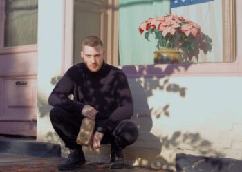 Review: Rothstein’s Enchanting Single “don’t look down”