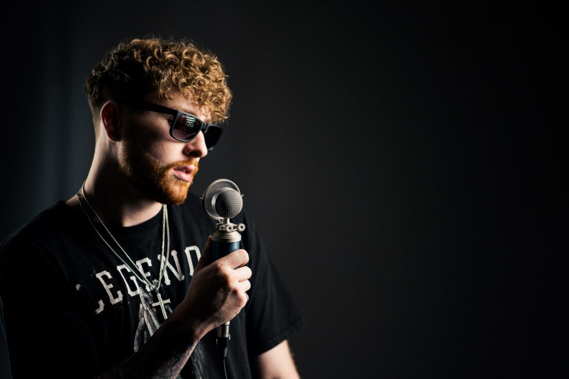 Photo of 26 Hold’n